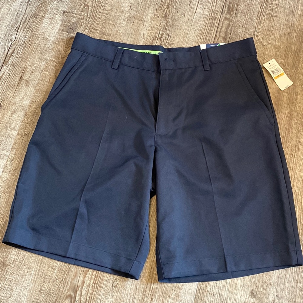 Van Heusen IZOD Men’s Golf Shorts